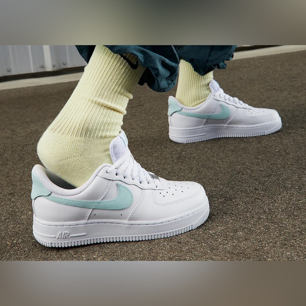 Nike White and Light Green Air Force 1 Sneakers worn once